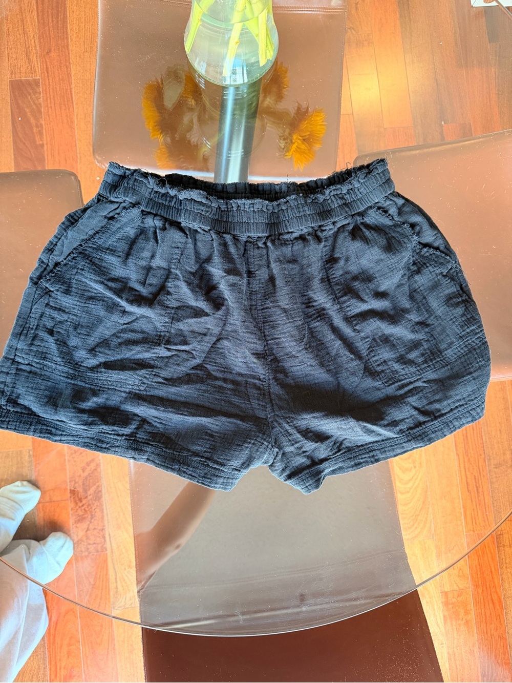 Black Pool-To-Party Shorts